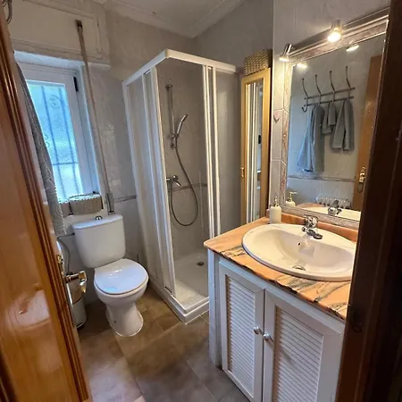 La Picotilla Y La Guija