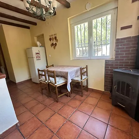 La Picotilla Y La Guija