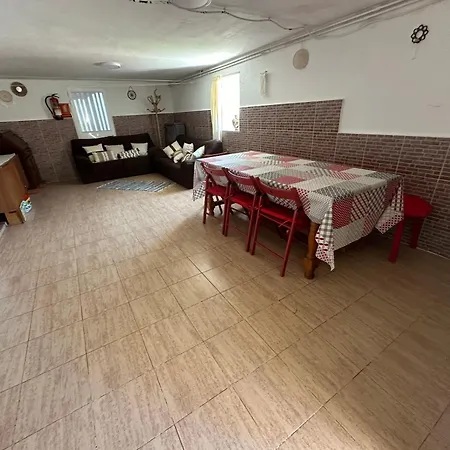 La Picotilla Y La Guija Holiday home Martiherrero