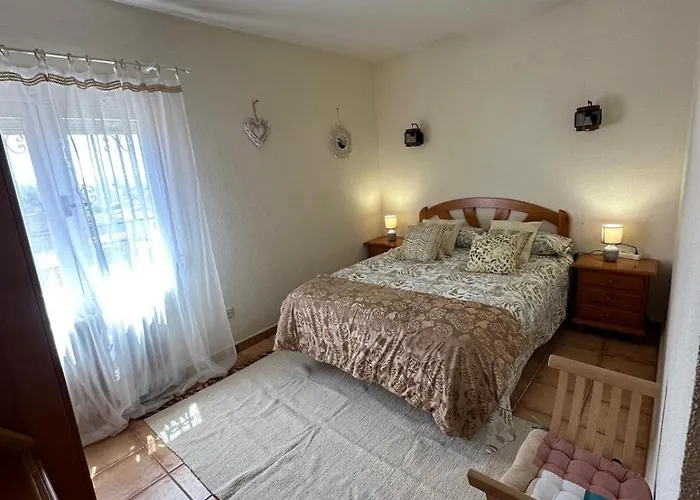 La Picotilla Y La Guija Martiherrero